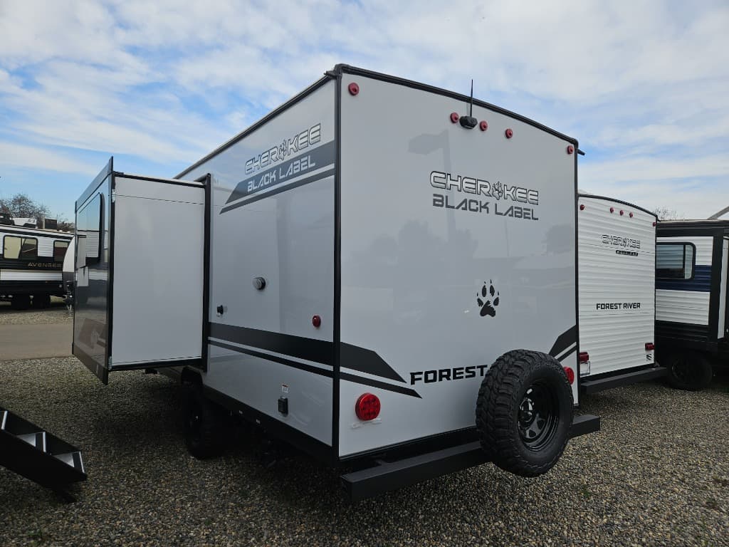 2026 Forest River 2026 Forest River Cherokee Wolf Pup Black Label - thumbnail 5