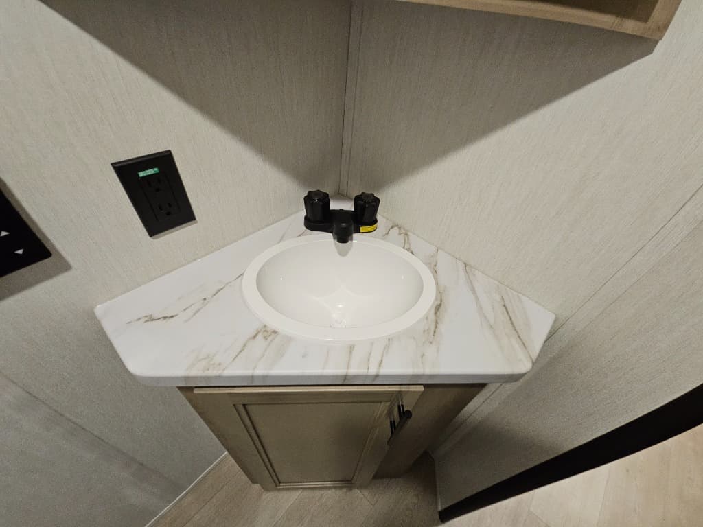 2026 Forest River 2026 Forest River Cherokee Wolf Pup Black Label - thumbnail 27