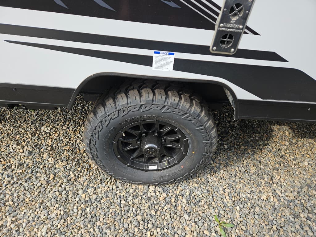 2026 Forest River 2026 Forest River Cherokee Wolf Pup Black Label - thumbnail 35