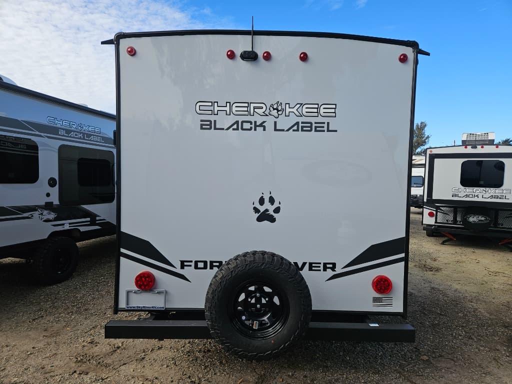 2026 Forest River RV 2026 Forest River RV Cherokee Wolf Pup Black Label - thumbnail 4