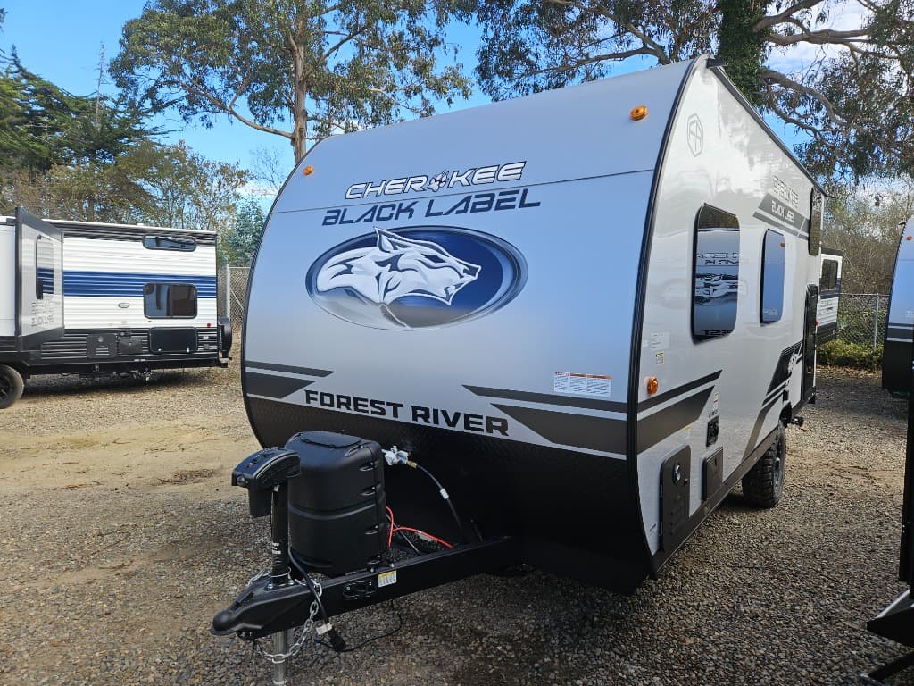 2026 Forest River RV 2026 Forest River RV Cherokee Wolf Pup Black Label - thumbnail 6