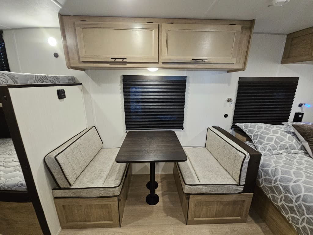 2026 Forest River RV 2026 Forest River RV Cherokee Wolf Pup Black Label - thumbnail 9