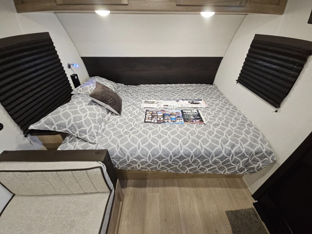 2026 Forest River RV 2026 Forest River RV Cherokee Wolf Pup Black Label - thumbnail 15