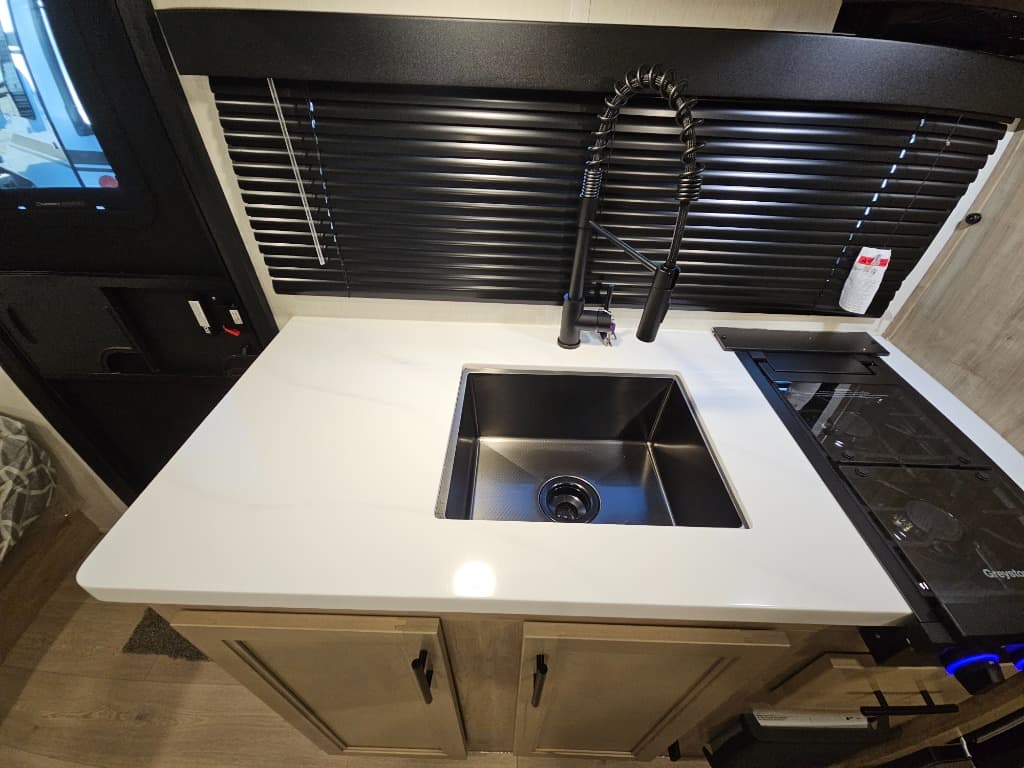 2026 Forest River RV 2026 Forest River RV Cherokee Wolf Pup Black Label - thumbnail 21