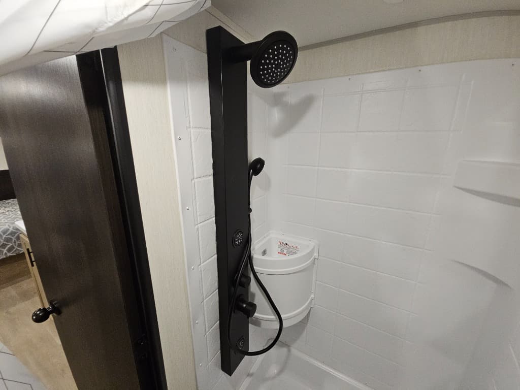 2026 Forest River RV 2026 Forest River RV Cherokee Wolf Pup Black Label - thumbnail 26