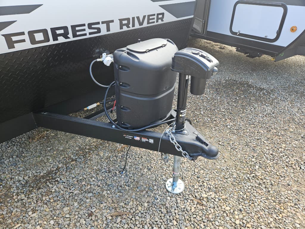 2026 Forest River RV 2026 Forest River RV Cherokee Wolf Pup Black Label - thumbnail 27