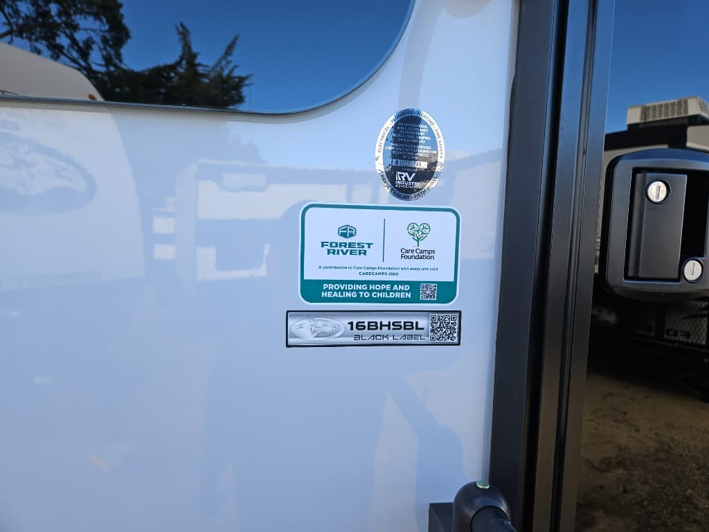 2026 Forest River RV 2026 Forest River RV Cherokee Wolf Pup Black Label - thumbnail 31