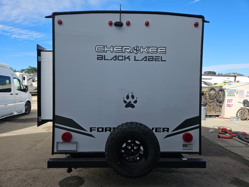 2026 Forest River RV 2026 Forest River RV Cherokee Wolf Pup - thumbnail 4