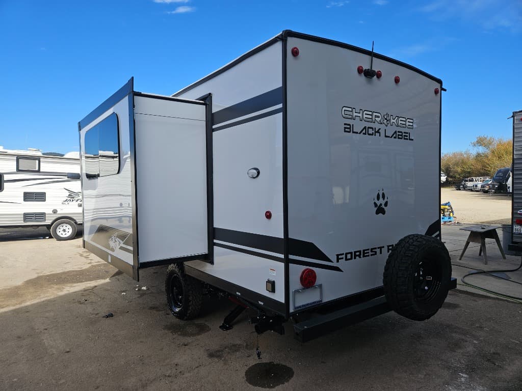 2026 Forest River RV 2026 Forest River RV Cherokee Wolf Pup - thumbnail 5