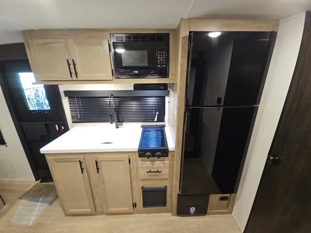 2026 Forest River RV 2026 Forest River RV Cherokee Wolf Pup - thumbnail 11