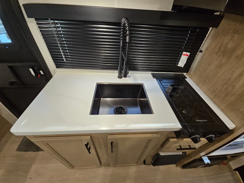 2026 Forest River 2026 Forest River Cherokee Wolf Pup Black Label - thumbnail 19