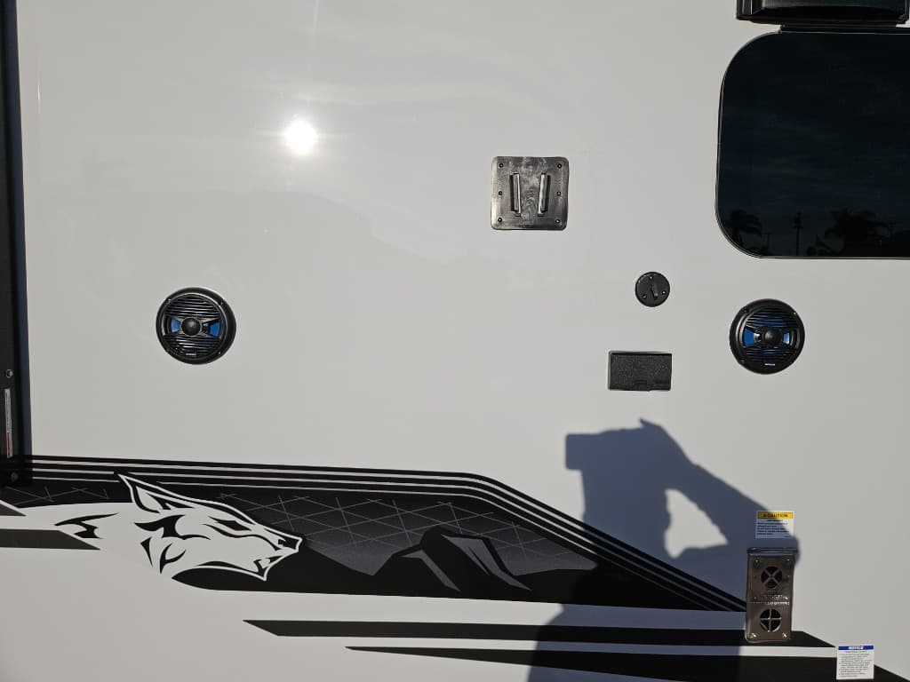 2026 Forest River 2026 Forest River Cherokee Wolf Pup Black Label - thumbnail 32