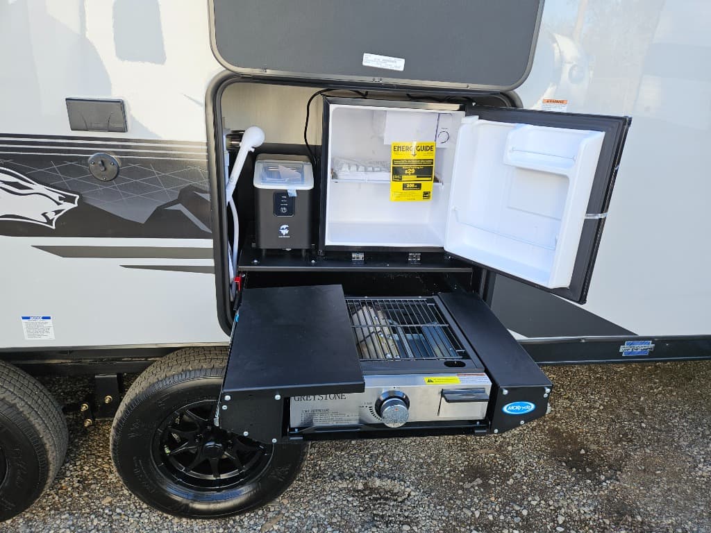 2026 Forest River RV 2026 Forest River RV Cherokee Grey Wolf Black Label - thumbnail 46