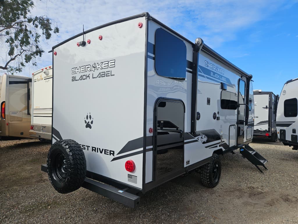 2026 Forest River RV 2026 Forest River RV Cherokee Wolf Pup Black Label - thumbnail 3