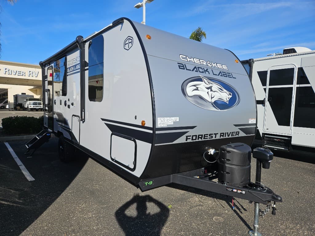2026 Forest River Cherokee Wolf Pup Black Label 17SCBL