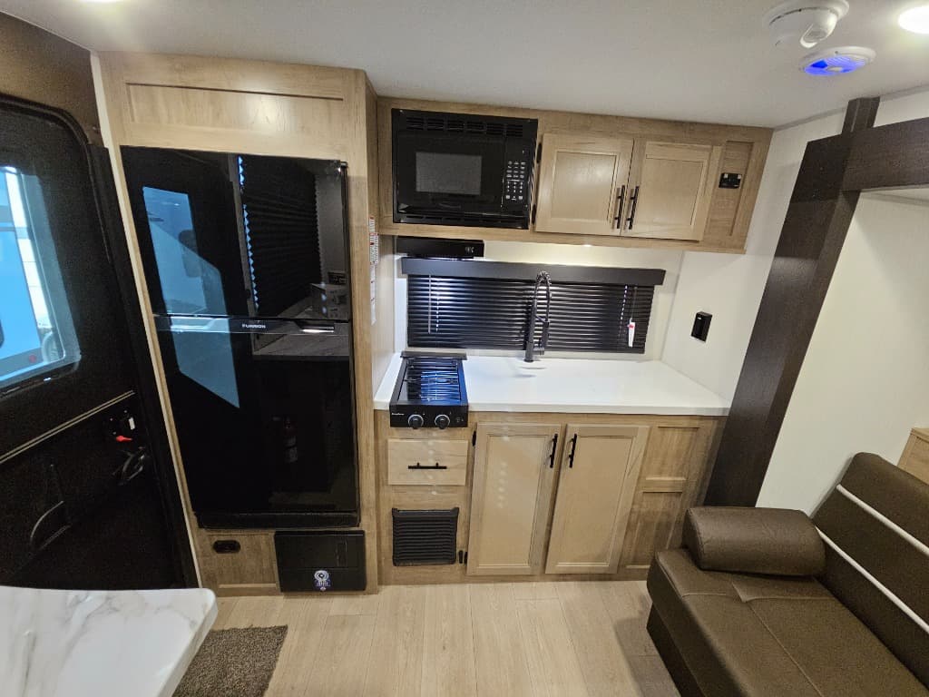 2026 Forest River 2026 Forest River Cherokee Wolf Pup Black Label - thumbnail 11