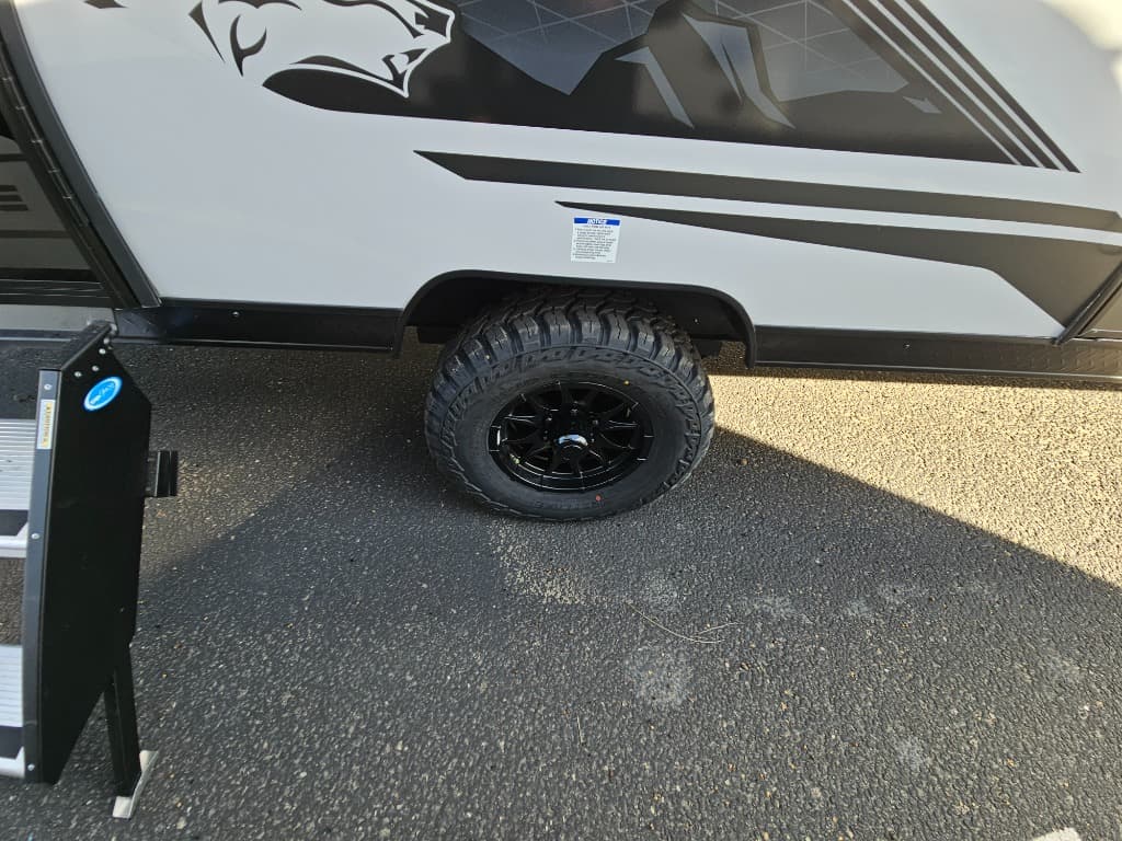 2026 Forest River 2026 Forest River Cherokee Wolf Pup Black Label - thumbnail 35