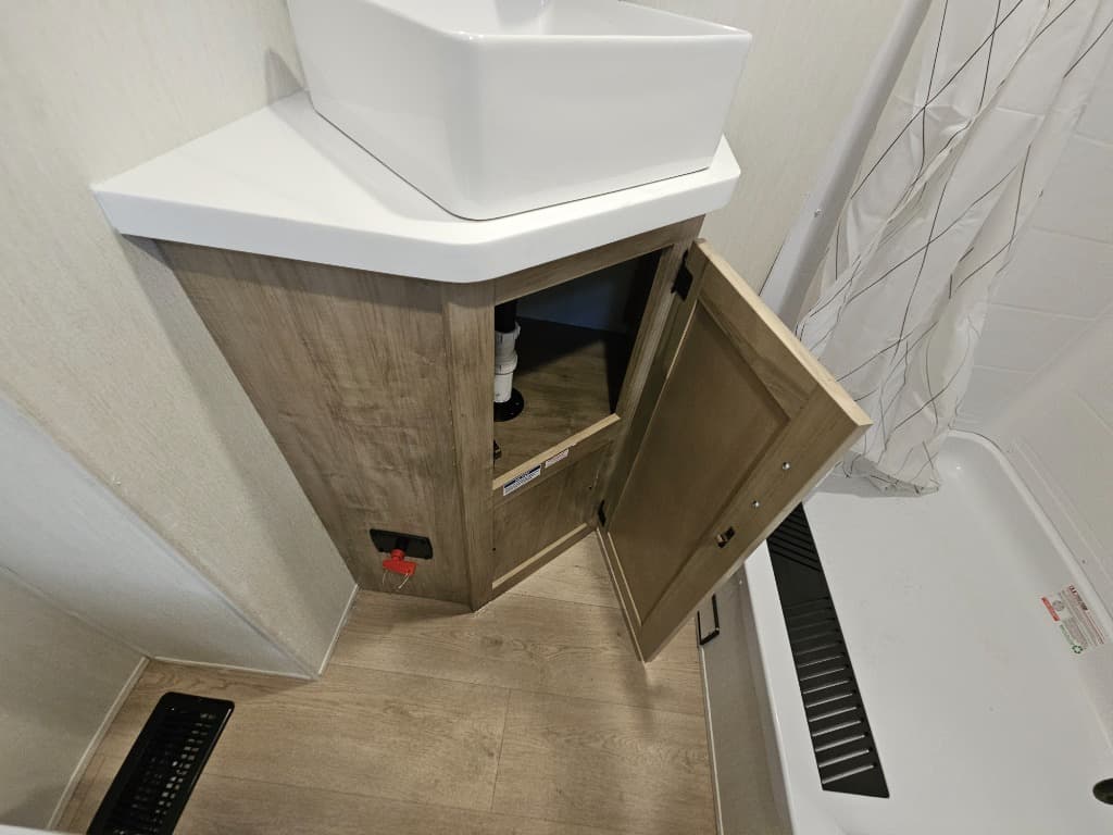 2026 Forest River 2026 Forest River Cherokee Timberwolf Black Label - thumbnail 33