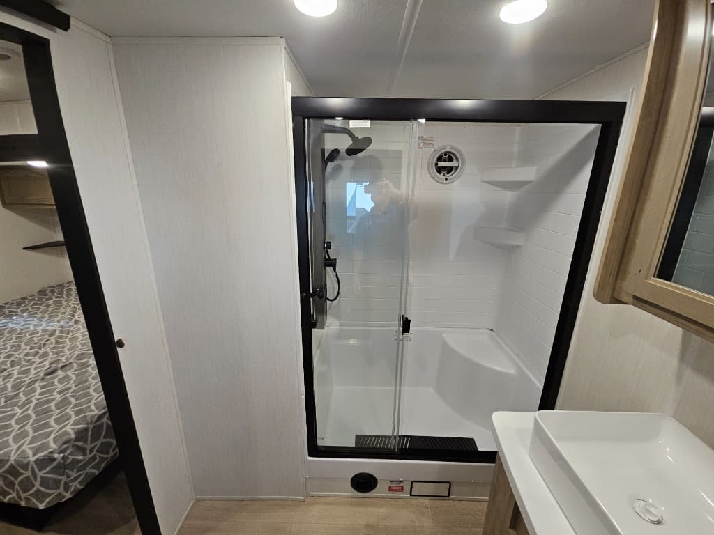 2026 Forest River 2026 Forest River Cherokee Timberwolf Black Label - thumbnail 47