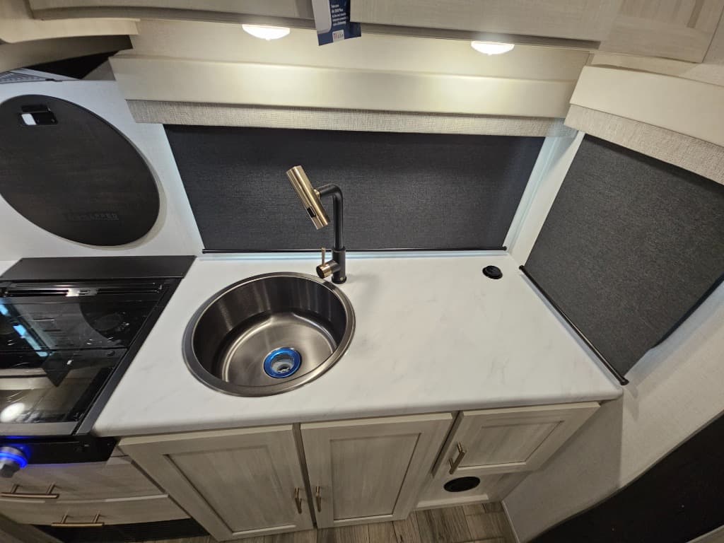 2026 Forest River 2026 Forest River R-Pod - thumbnail 15