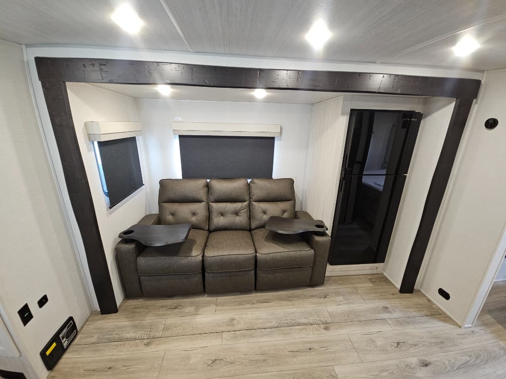 2026 Forest River 2026 Forest River R-Pod Un-Mapped - thumbnail 9