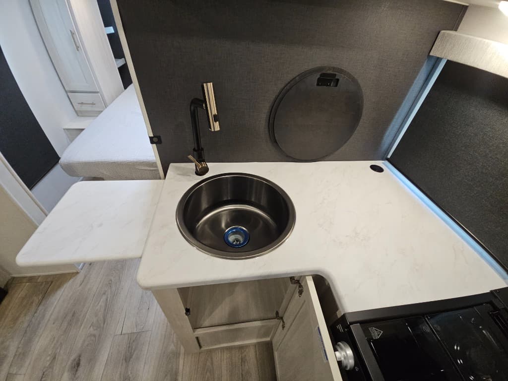 2026 Forest River 2026 Forest River R-Pod Un-Mapped - thumbnail 14