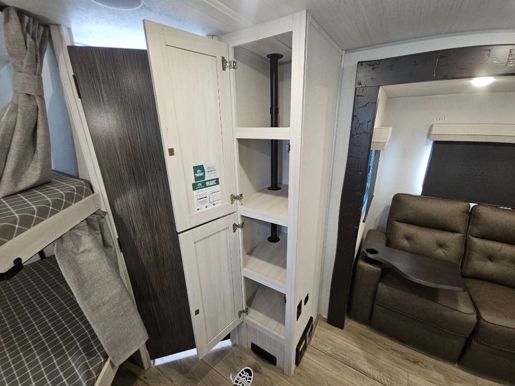 2026 Forest River 2026 Forest River R-Pod Un-Mapped - thumbnail 26