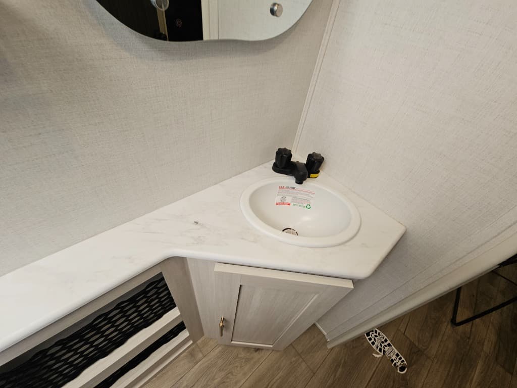 2026 Forest River 2026 Forest River R-Pod Un-Mapped - thumbnail 37