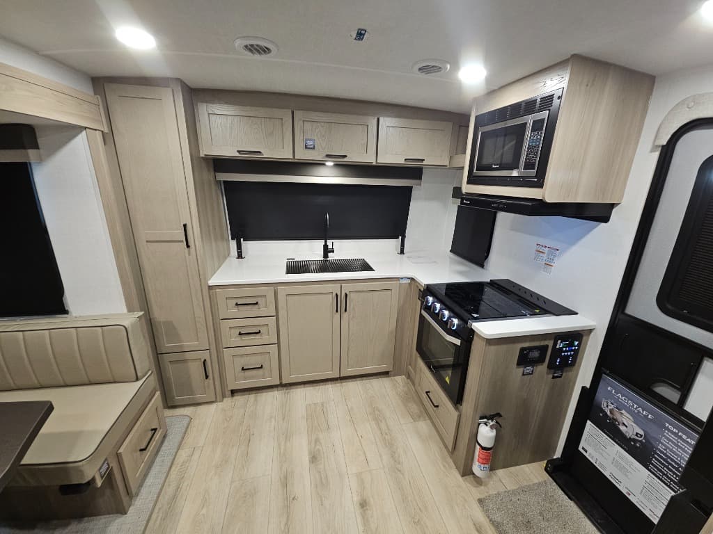 2026 Forest River 2026 Forest River Flagstaff MAC - thumbnail 30