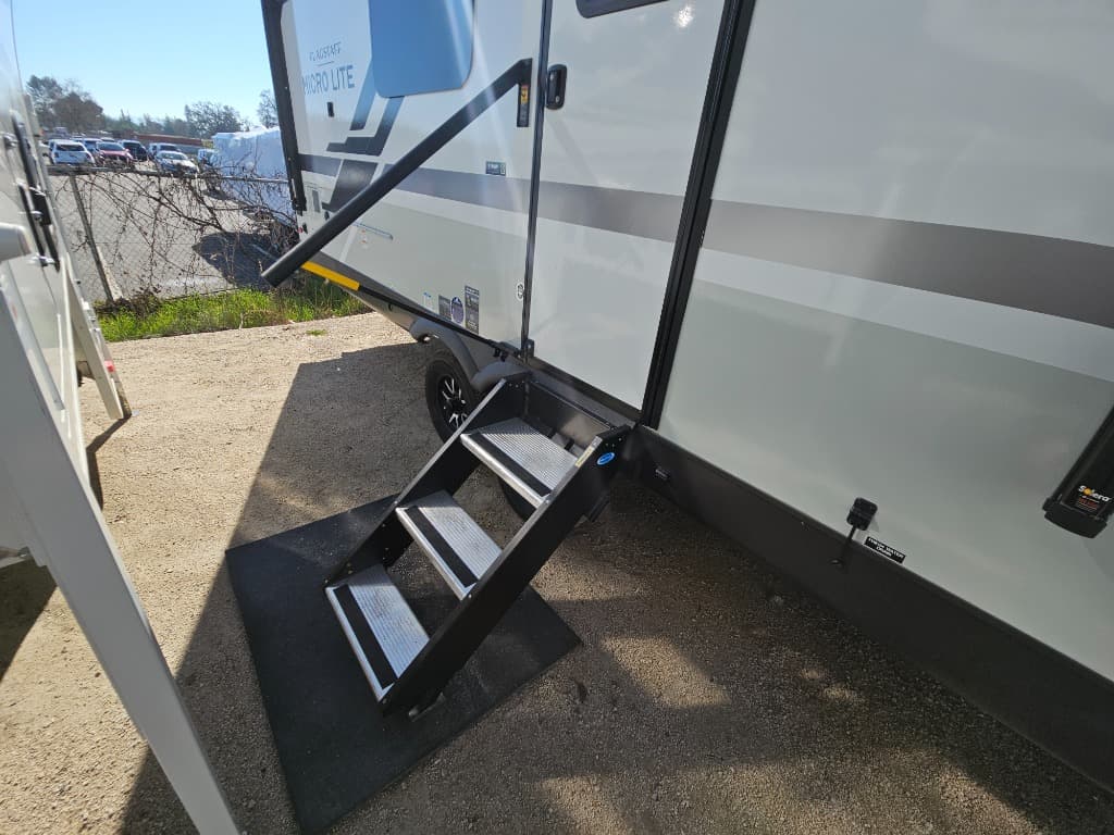 2026 Forest River 2026 Forest River Flagstaff Micro Lite - thumbnail 12