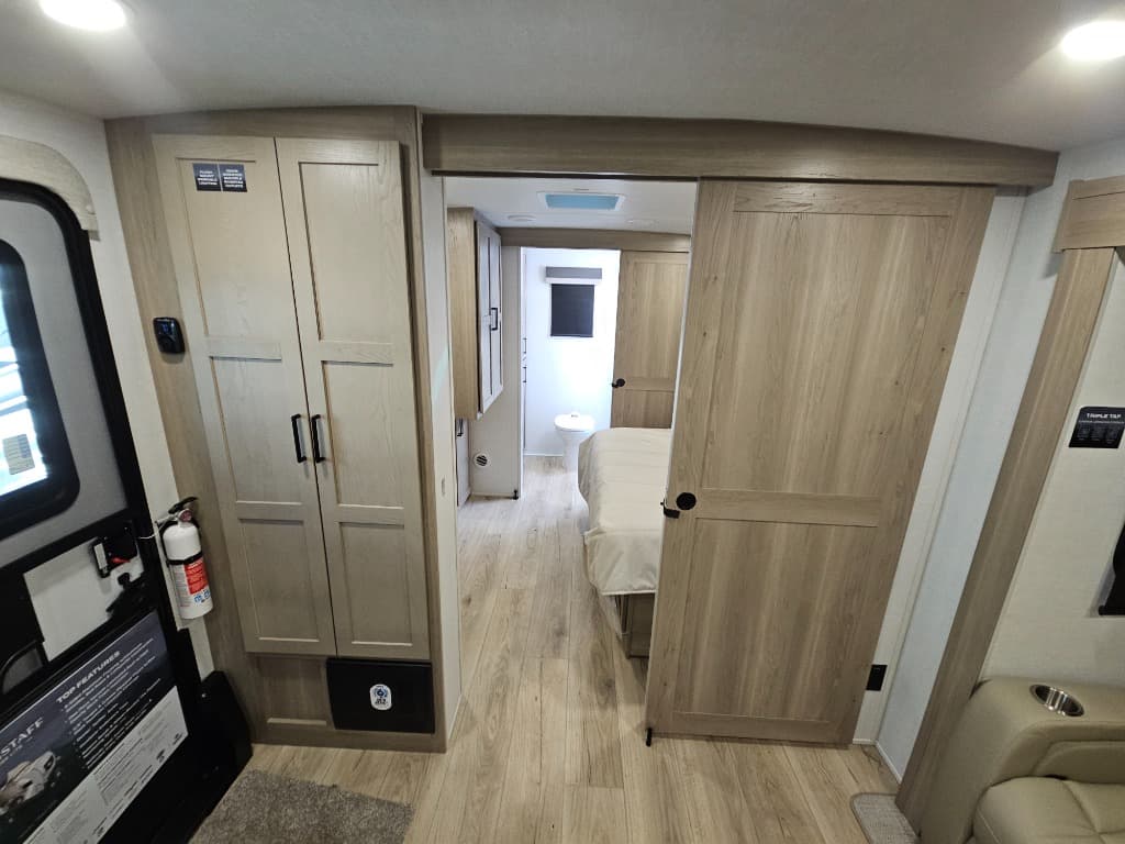 2026 Forest River 2026 Forest River Flagstaff Micro Lite - thumbnail 38