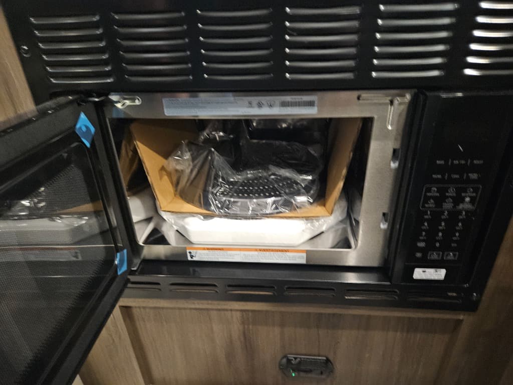 2026 Prime Time RV 2026 Prime Time RV LaCrosse - thumbnail 16