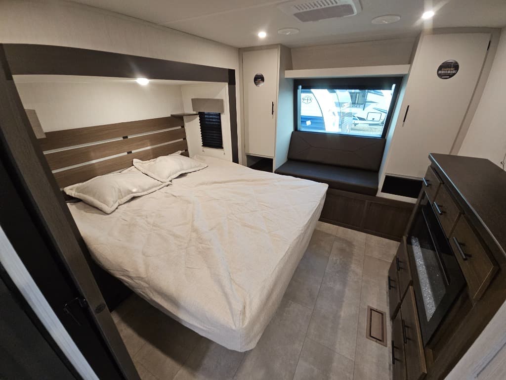 2026 Prime Time RV 2026 Prime Time RV LaCrosse - thumbnail 37