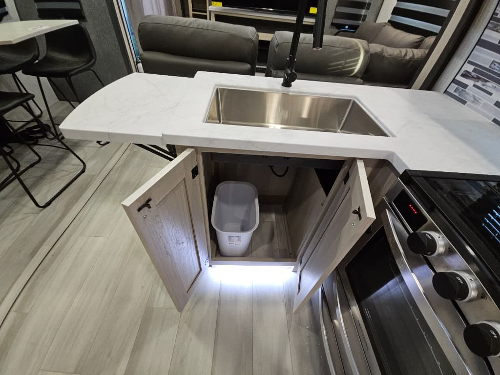 2026 Prime Time RV 2026 Prime Time RV LaCrosse - thumbnail 16