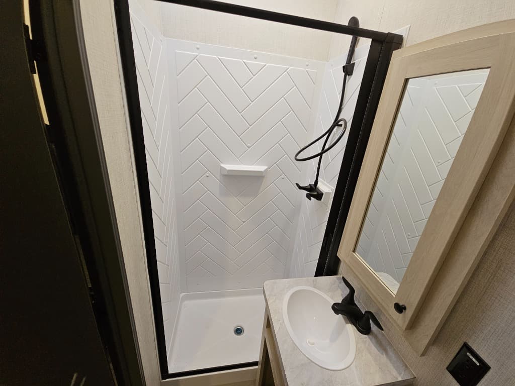 2026 Prime Time RV 2026 Prime Time RV LaCrosse - thumbnail 35