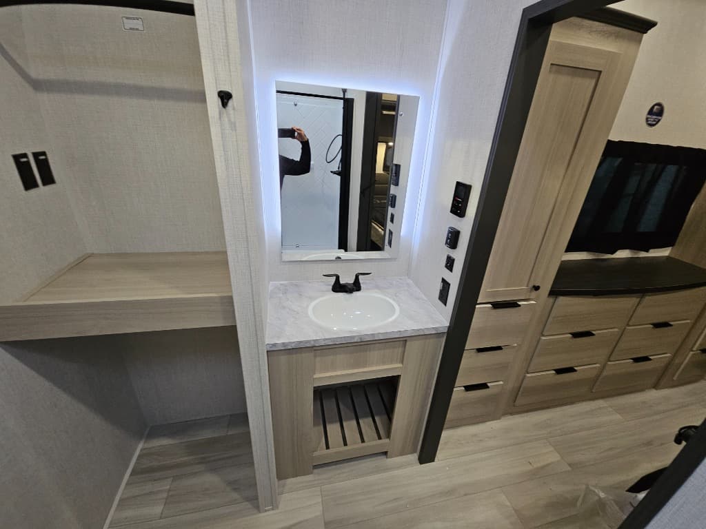 2026 Prime Time RV 2026 Prime Time RV LaCrosse - thumbnail 49