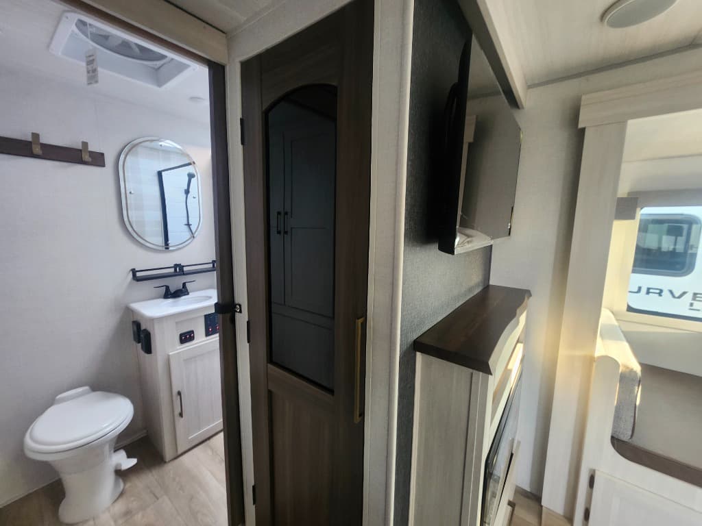 2026 Forest River 2026 Forest River Surveyor Legend - thumbnail 17