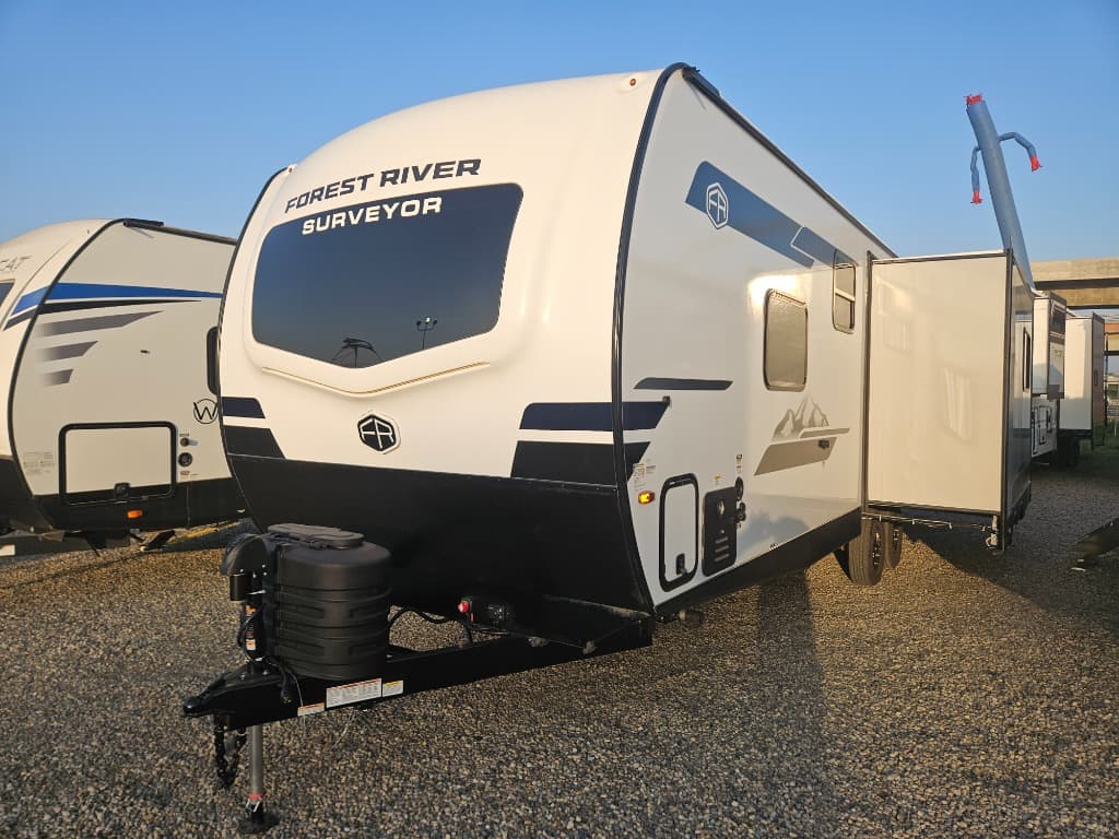 2026 Forest River 2026 Forest River Surveyor - thumbnail 6