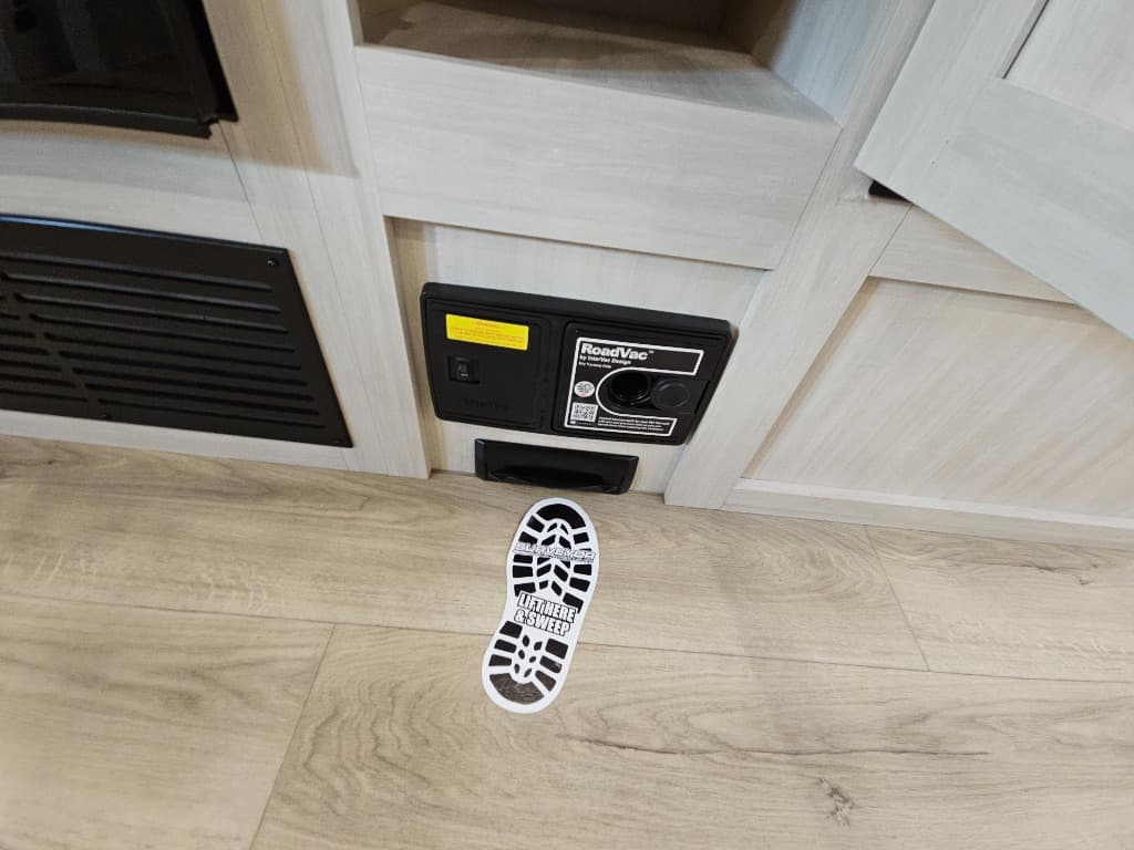 2026 Forest River 2026 Forest River Surveyor - thumbnail 23