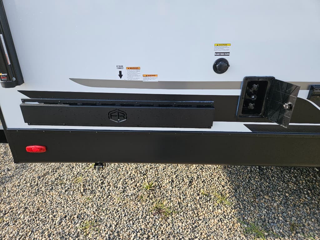 2026 Forest River 2026 Forest River Surveyor Legend - thumbnail 40