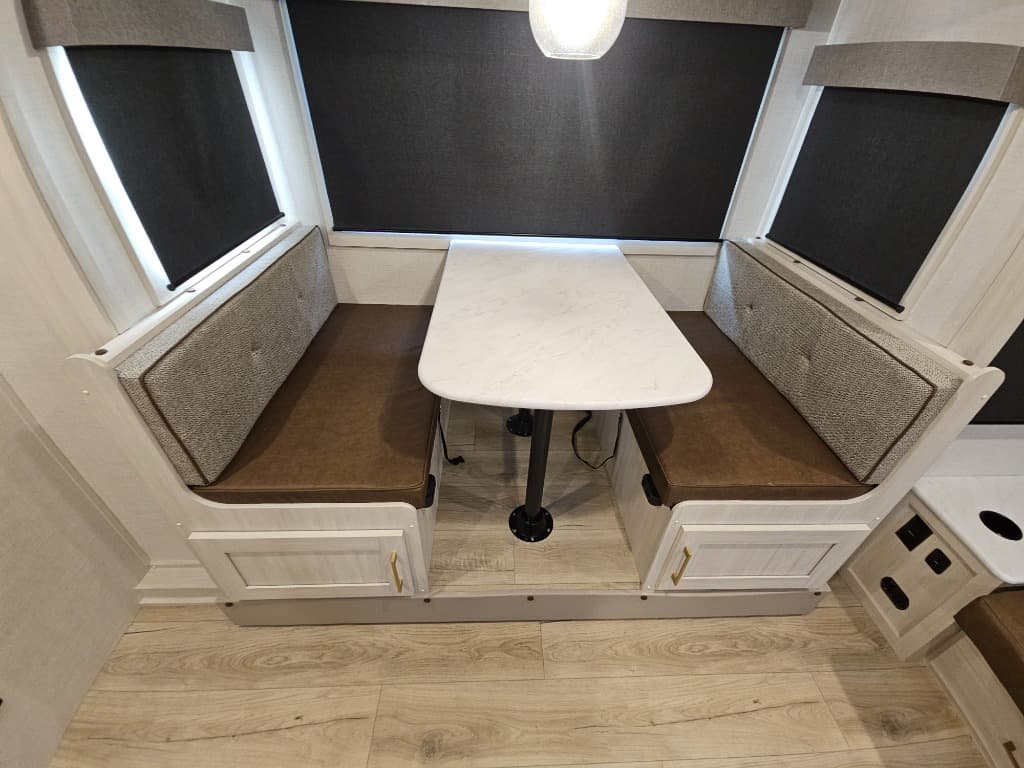 2026 Forest River 2026 Forest River Surveyor Legend - thumbnail 10