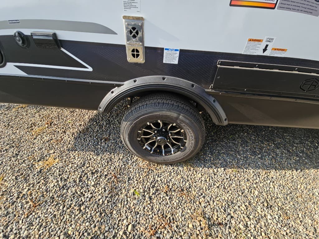 2026 Forest River 2026 Forest River Surveyor Legend - thumbnail 28