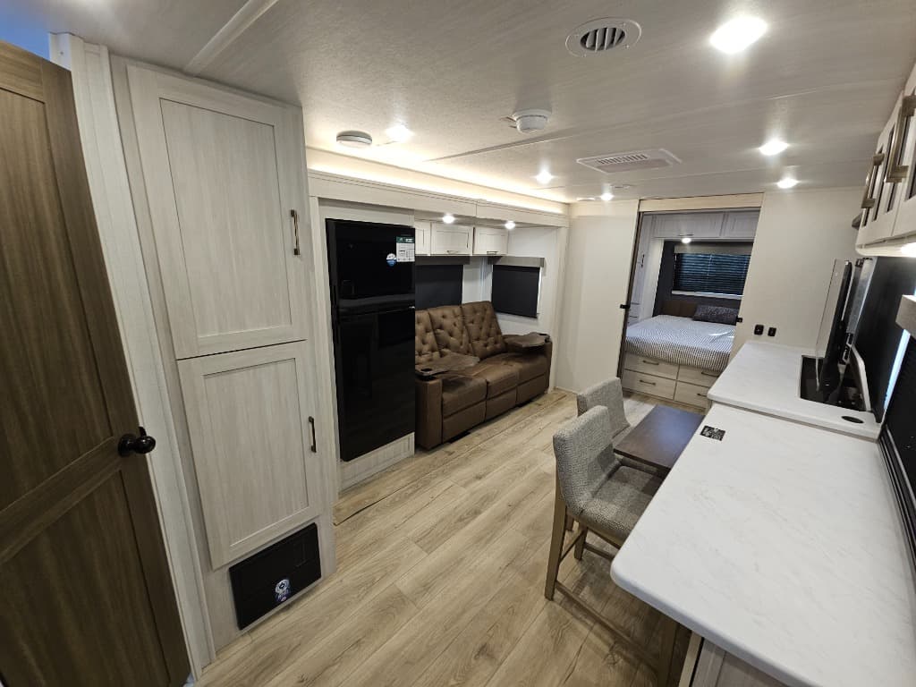 2026 Forest River 2026 Forest River Surveyor Legend - thumbnail 8