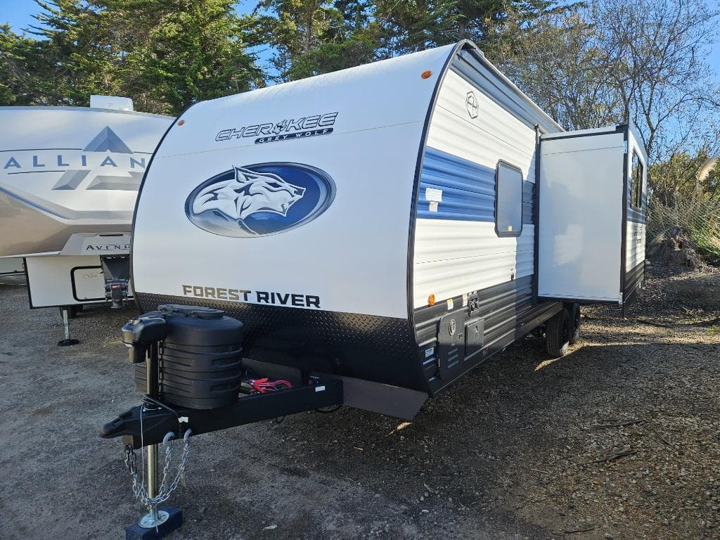 2026 Forest River RV 2026 Forest River RV Cherokee Grey Wolf - thumbnail 6