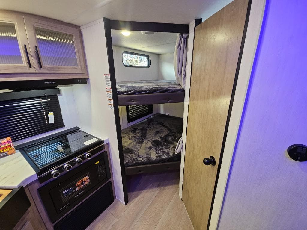 2026 Forest River RV 2026 Forest River RV Cherokee Grey Wolf - thumbnail 14