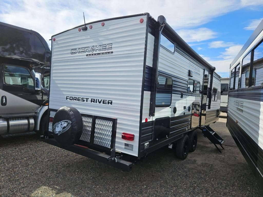 2026 Forest River RV 2026 Forest River RV Cherokee Grey Wolf - thumbnail 5