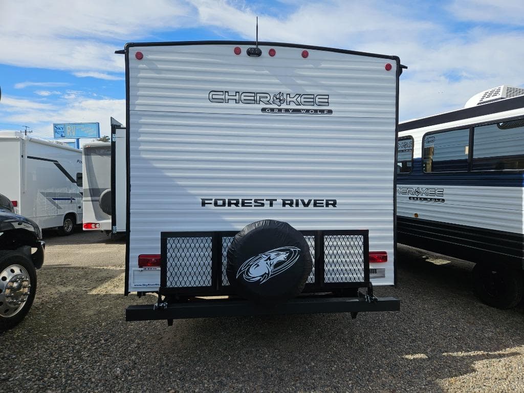 2026 Forest River RV 2026 Forest River RV Cherokee Grey Wolf - thumbnail 7