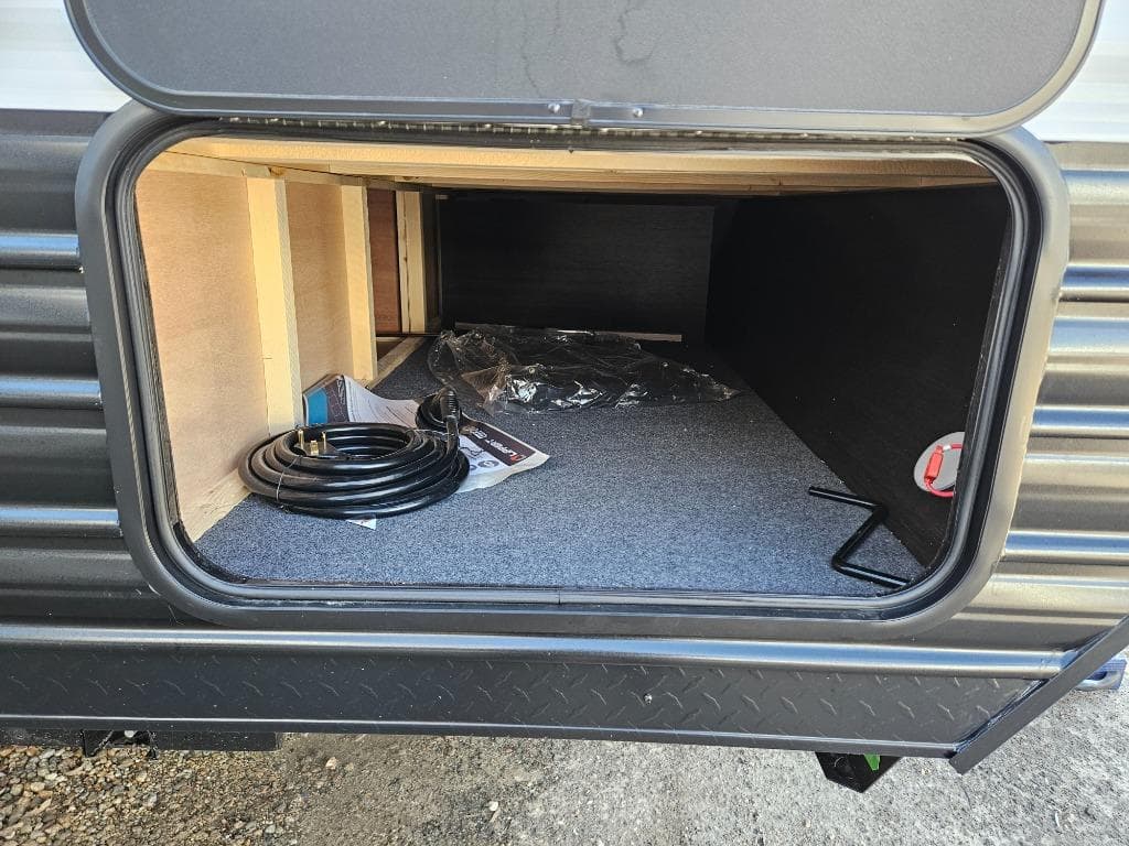 2026 Forest River RV 2026 Forest River RV Cherokee Grey Wolf - thumbnail 15