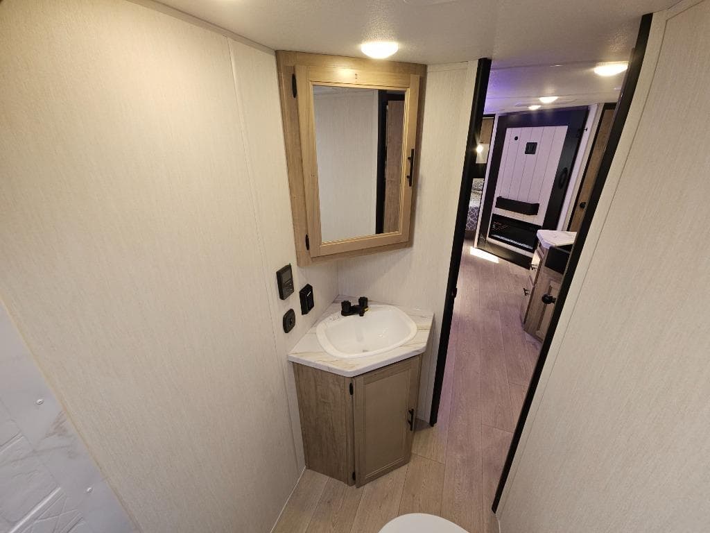 2026 Forest River RV 2026 Forest River RV Cherokee Grey Wolf - thumbnail 49