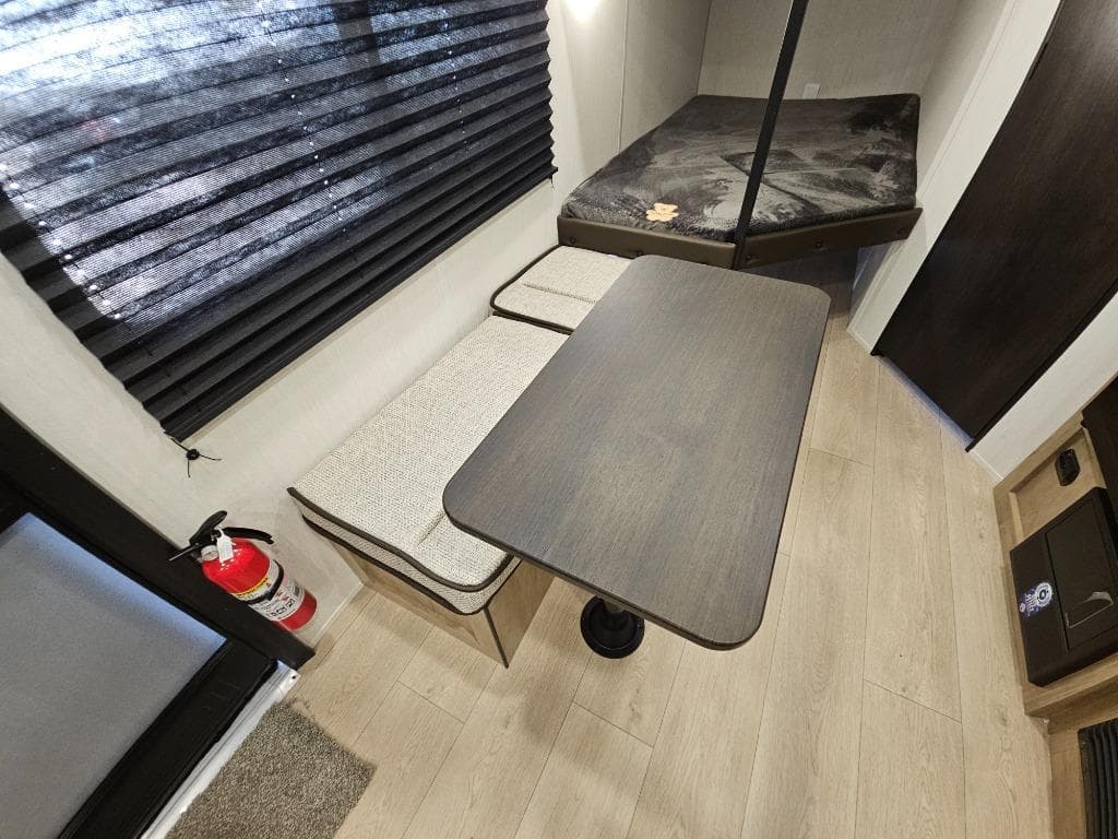 2026 Forest River 2026 Forest River Cherokee Wolf Pup - thumbnail 19